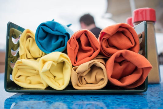 Cum să păstrezi culorile hainelor si lenjeriilor, intense, fără chimicale agresive