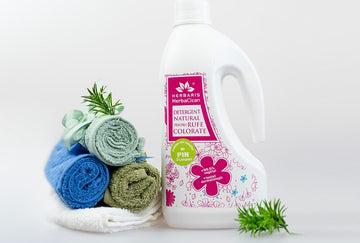 De ce să alegem un detergent de rufe creat din produse naturale?