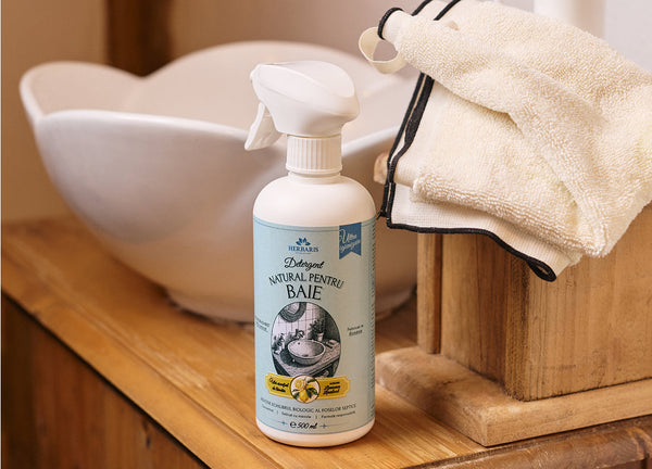 Bathroom detergents