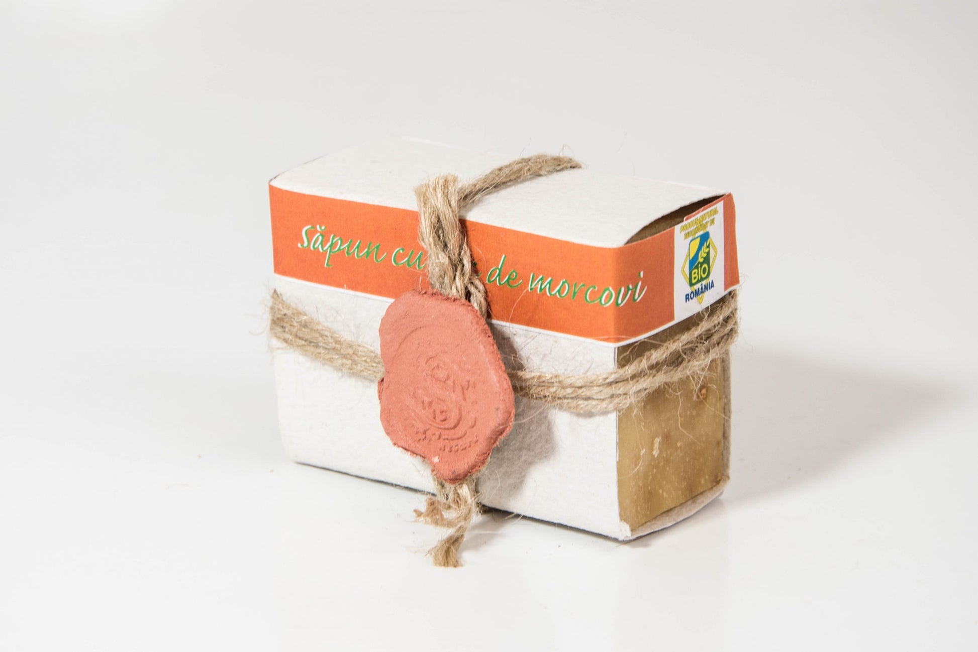 Săpun natural cu suc de morcov, 110gr(+/- 10gr) image 0