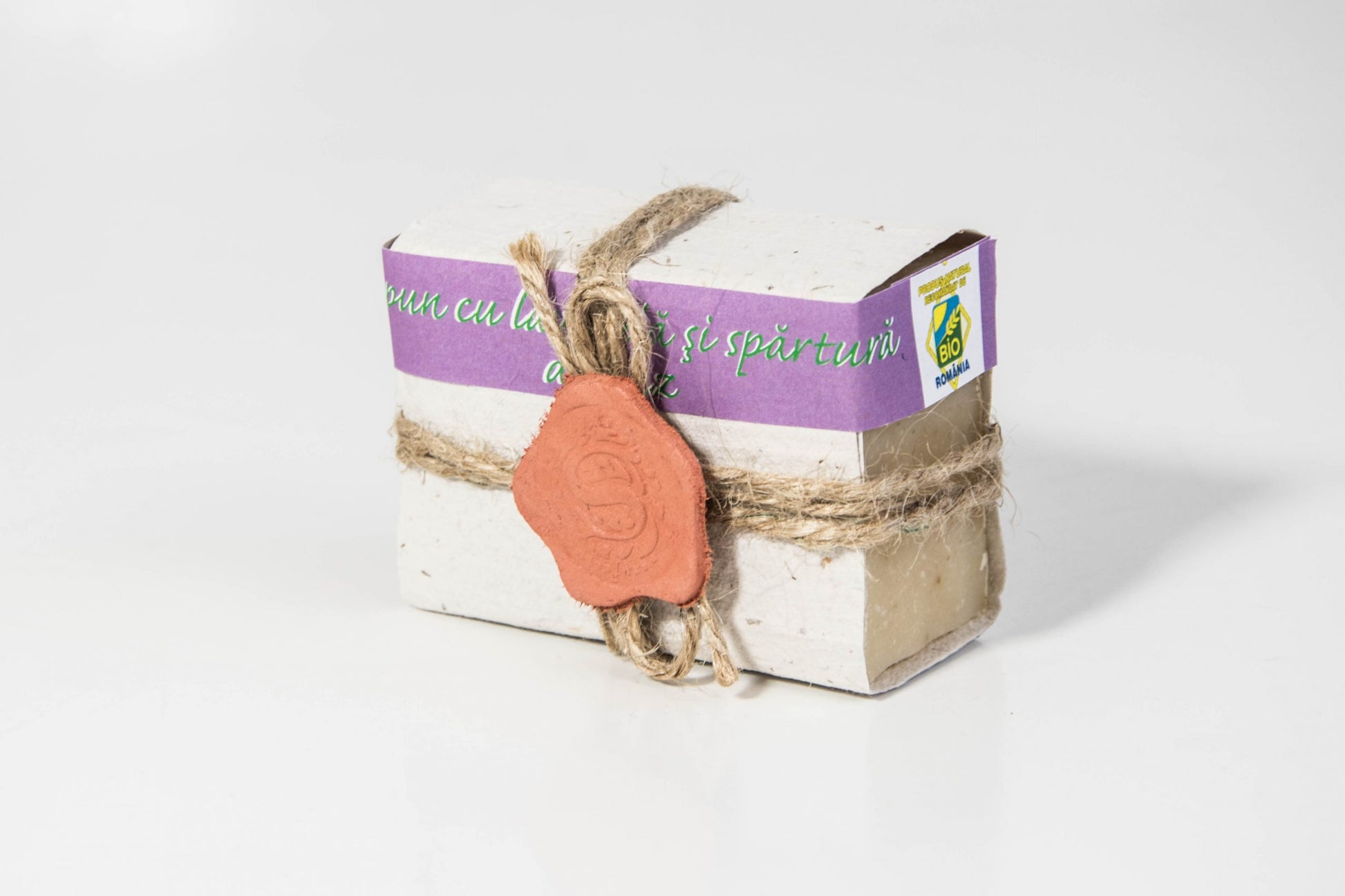 Săpun natural cu lavandă și spărtură de orez, 110gr(+/- 10gr) image 0