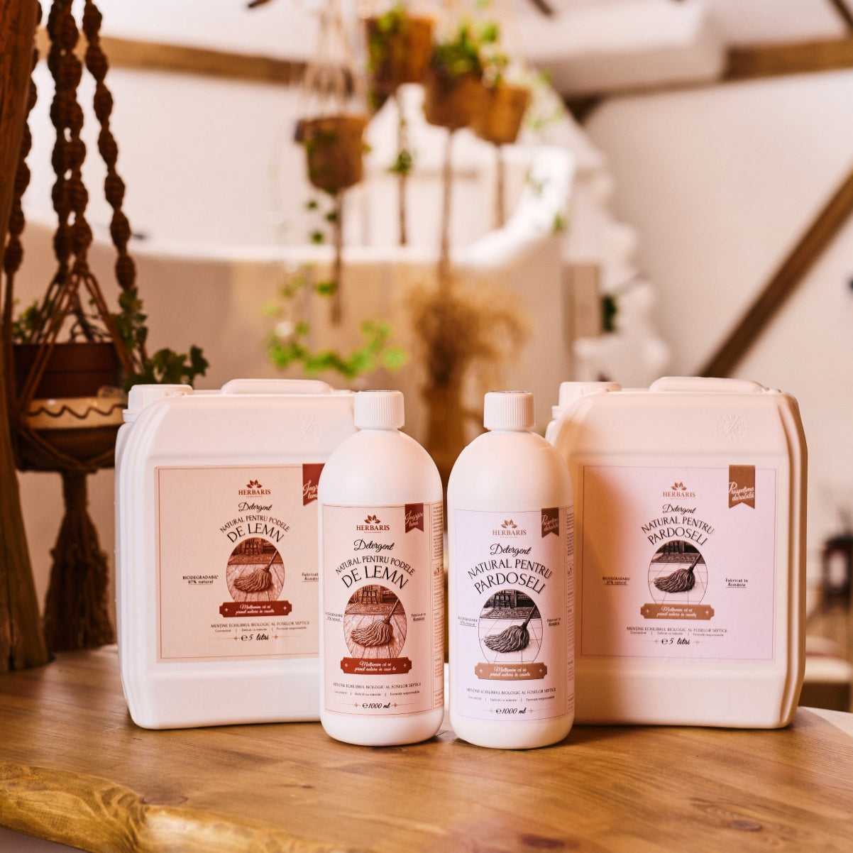 Detergent natural solutie  pentru podele de lemn inodor fara parfum, 1000ml, românesc
