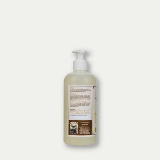 Gel de duș vegetal cu ulei esențial de Vetiver 500 ml, fabricat în România